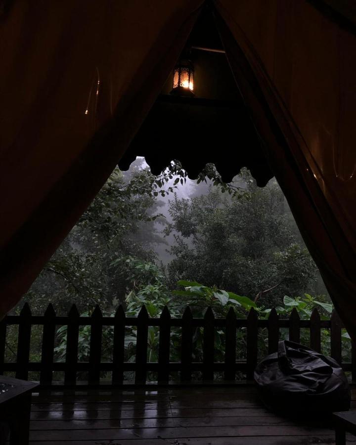 Samskara&Samsara Hotel Lansdowne Bagian luar foto