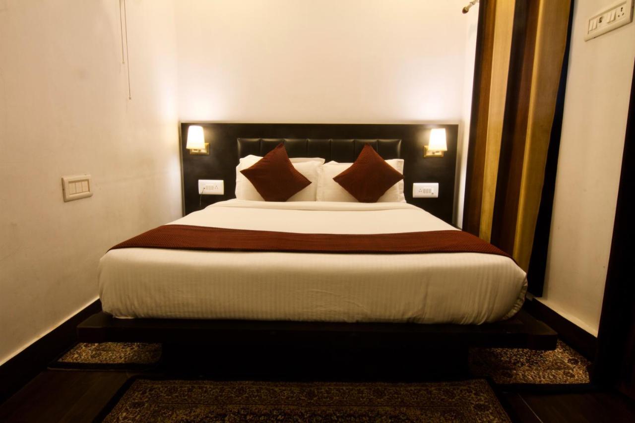 Samskara&Samsara Hotel Lansdowne Bagian luar foto