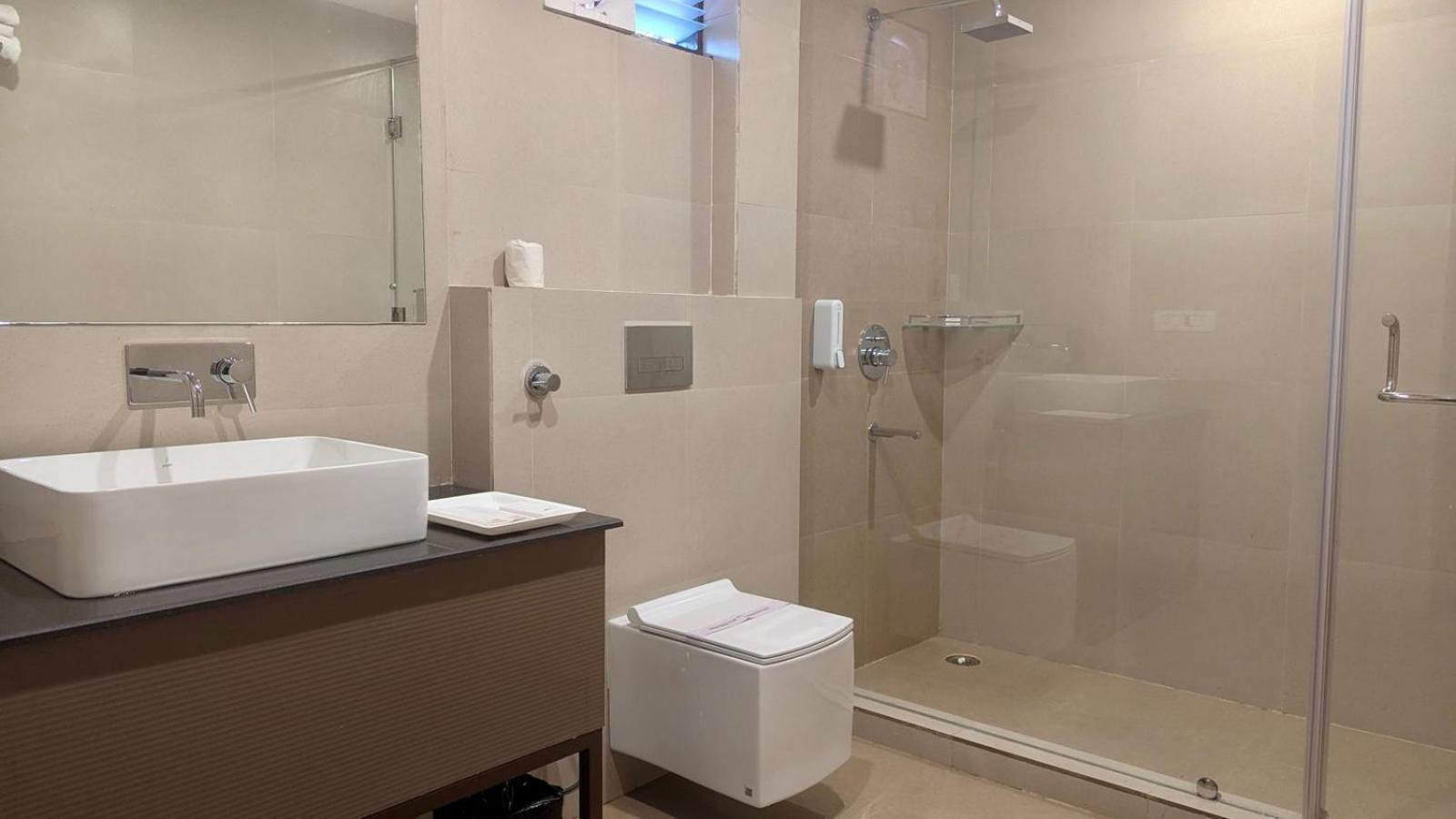 Samskara&Samsara Hotel Lansdowne Bagian luar foto