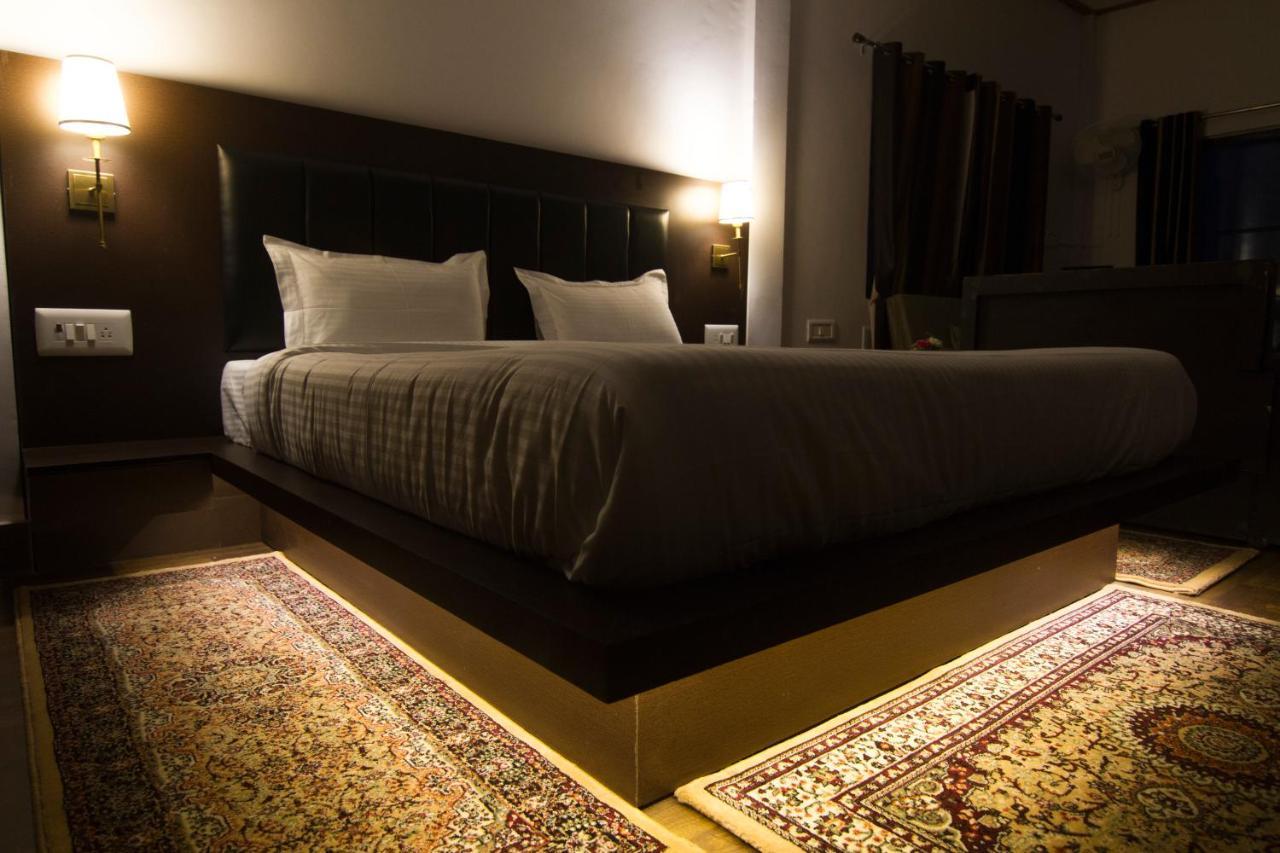 Samskara&Samsara Hotel Lansdowne Bagian luar foto